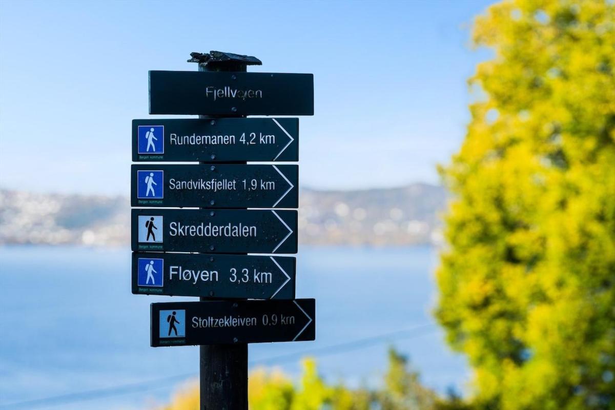 500m To Bryggen - 5m To Bus I 2 Floors & Bathrooms Apartamento Bergen