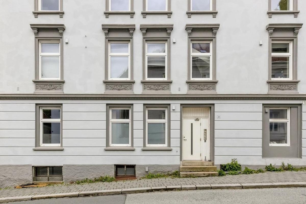 Apartamento 500m To Bryggen - 5m To Bus I 2 Floors & Bathrooms